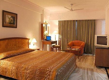 Hotel Chariot Chennai Oda fotoğraf