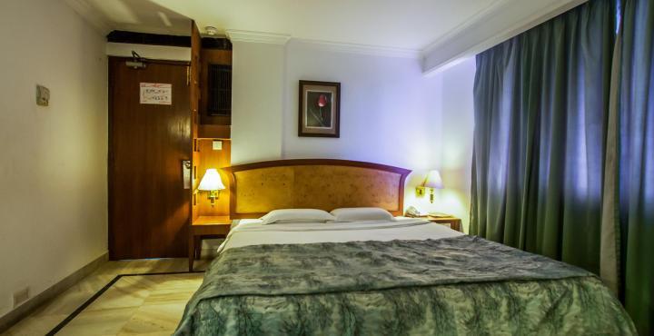 Hotel Chariot Chennai Dış mekan fotoğraf